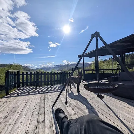 In Juvika Feriehus Bodø