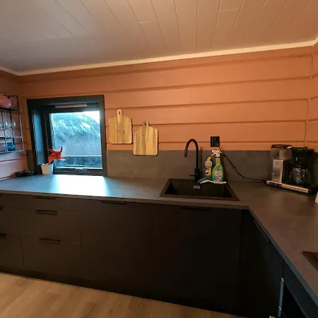 Feriehus In Juvika *